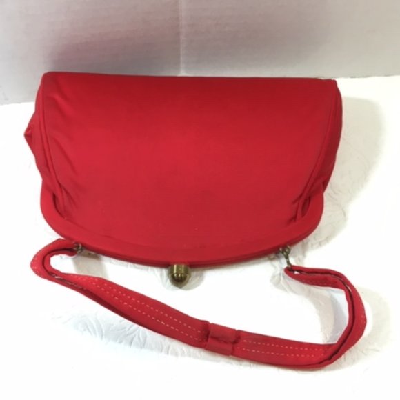 Vtg Stylemark Red Fabric Evening Gold Tone Fancy Clasp Clutch Purse 8.5"X6"